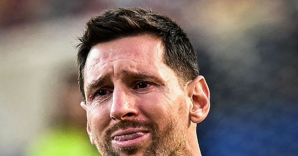 Cay khóe mắt tâm thư Messi tiễn biệt cha, Ronaldo vào an ủi
