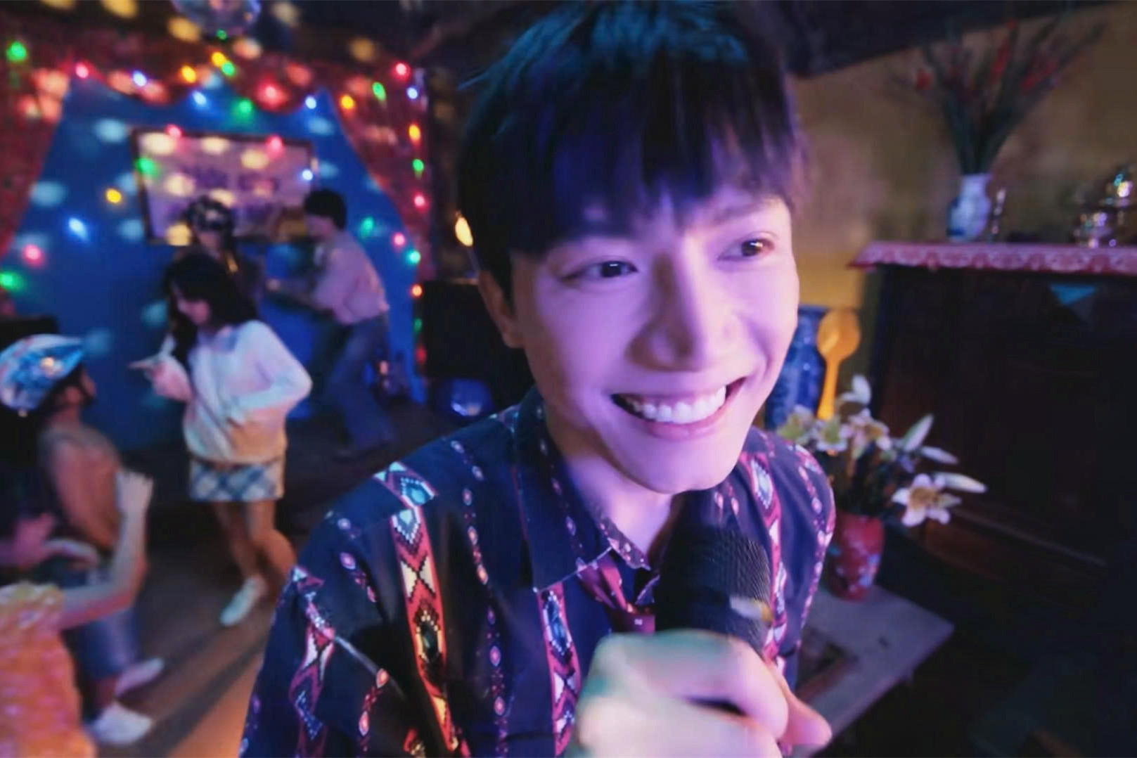 Từ vụ Giám đốc Việt KTV bị khởi tố: Mở YouTube cho khách hát karaoke có vi phạm?