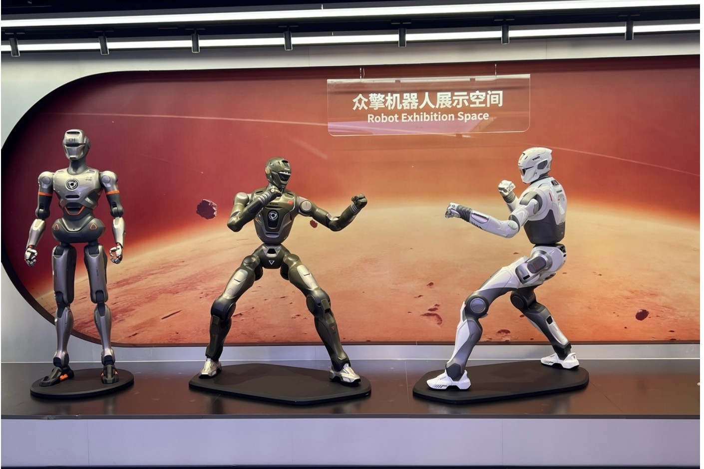Vì sao Trung Quốc chỉ mất 30 phút để sản xuất một con robot?