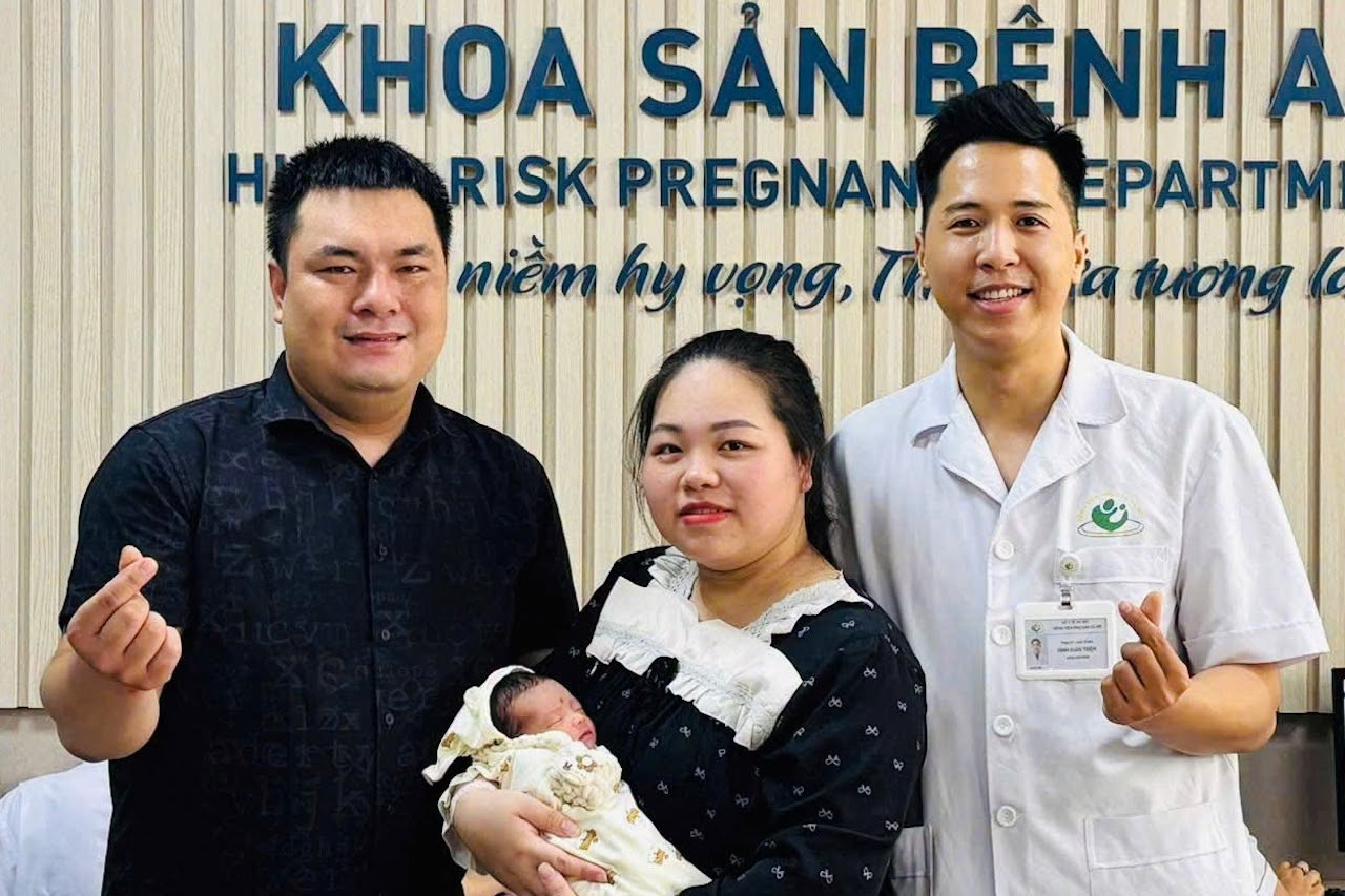 71 ngày nỗ lực giữ thai ‘hở ối’ và ca mổ cấp cứu lúc 2h