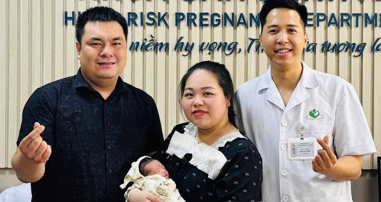 71 ngày nỗ lực giữ thai ‘hở ối’ và ca mổ cấp cứu lúc 2h