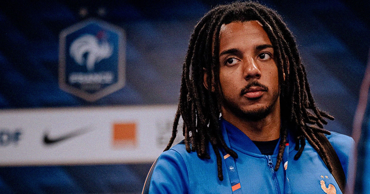 Arsenal tăng cường hàng thủ với Jules Kounde