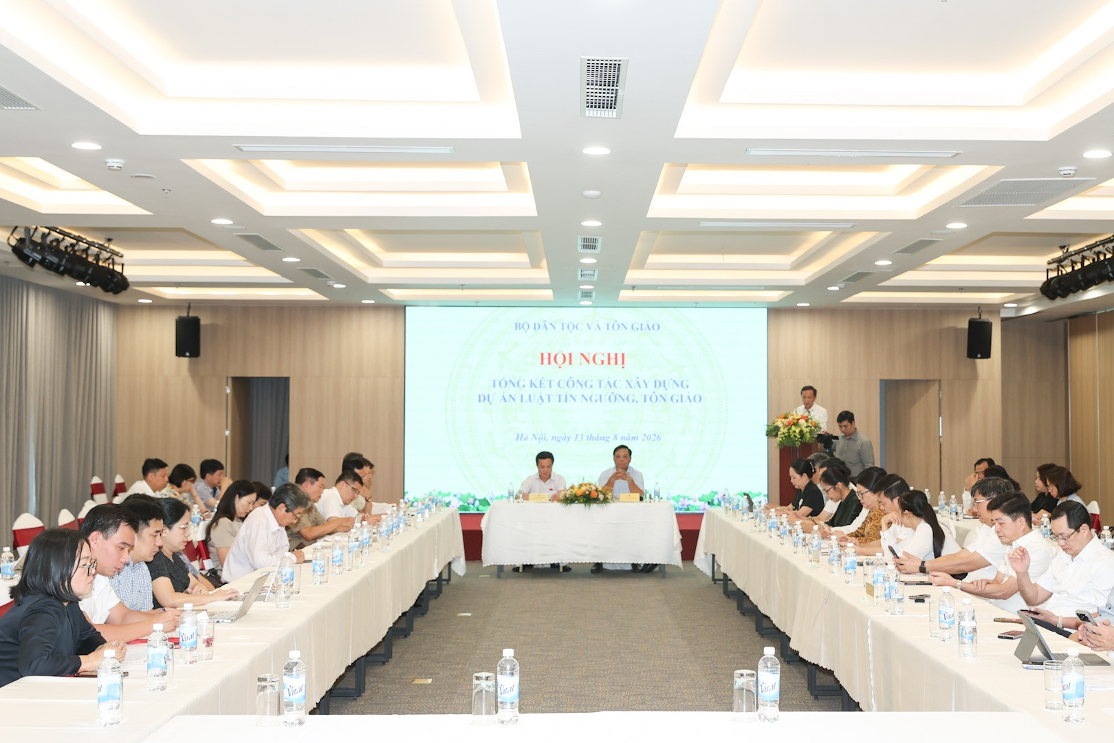 Hành lang pháp lý mới trước những chuyển động của đời sống tín ngưỡng, tôn giáo