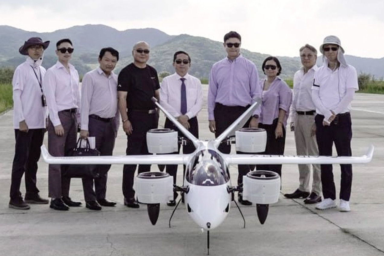 Sau vụ UAV xâm nhập sân bay: Đề xuất quản lý UAV trên một con chip