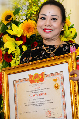 https://static-images.vnncdn.net/vps_images_publish/000001/000003/2026/8/13/thu-ha-03b-550.jpg