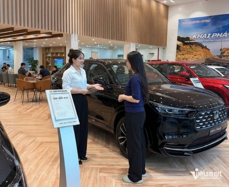 W-Showroom Honda My Dinh.jpg