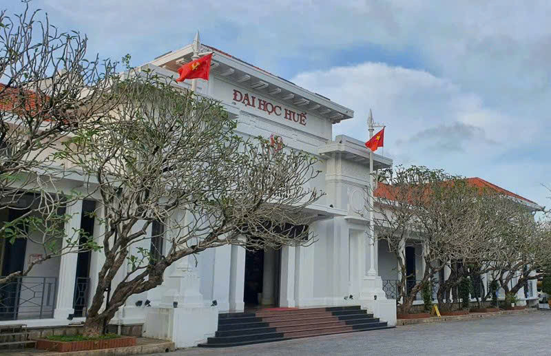 anhDH HUe
 (7).jpg