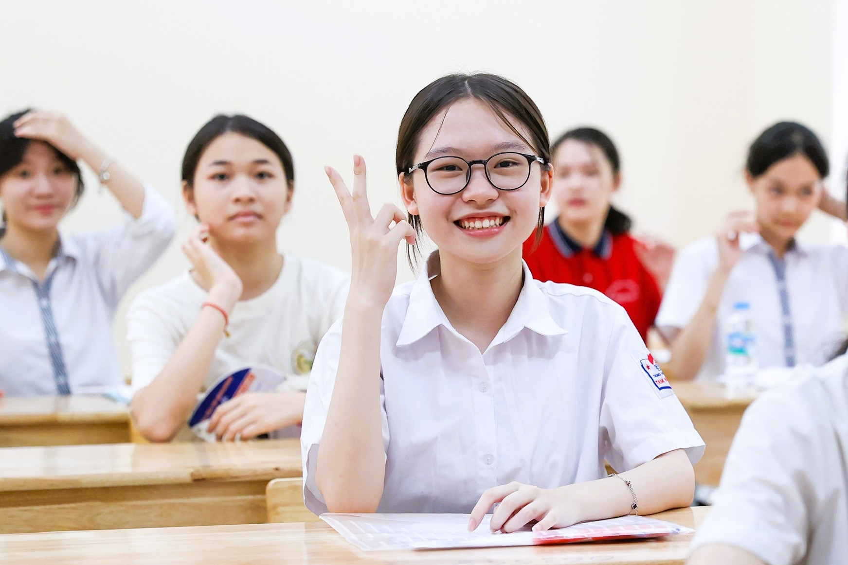 Bộ GD-ĐT lấy ý kiến về phương án thi lớp 10 chỉ gồm 2 môn Toán, Văn