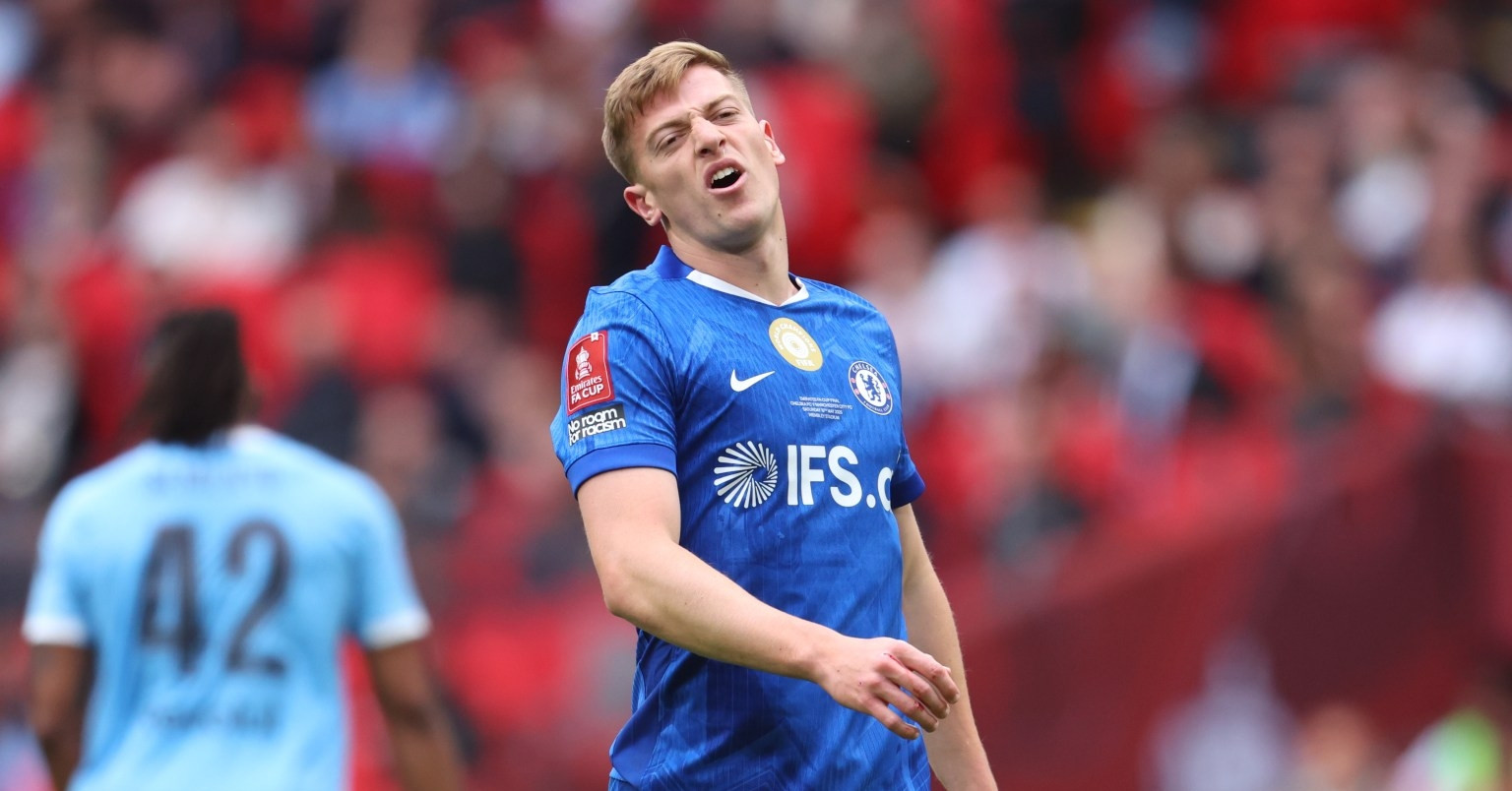 Chelsea muốn lãi đậm khi thanh lý tiền đạo &amp;apos;chân gỗ&amp;apos;