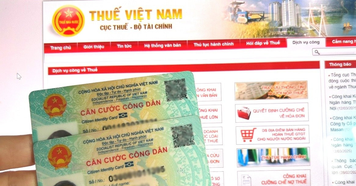 Có 2 mã số thuế cá nhân, làm cách nào để hợp nhất dữ liệu?