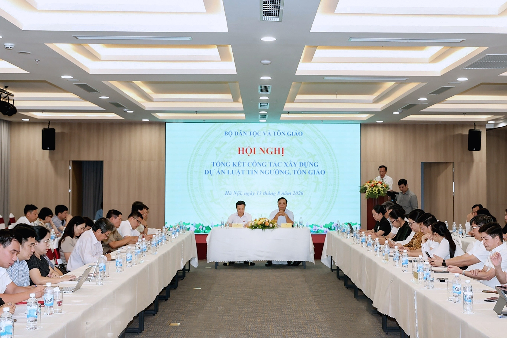 Hành lang pháp lý mới trước những chuyển động của đời sống tín ngưỡng, tôn giáo