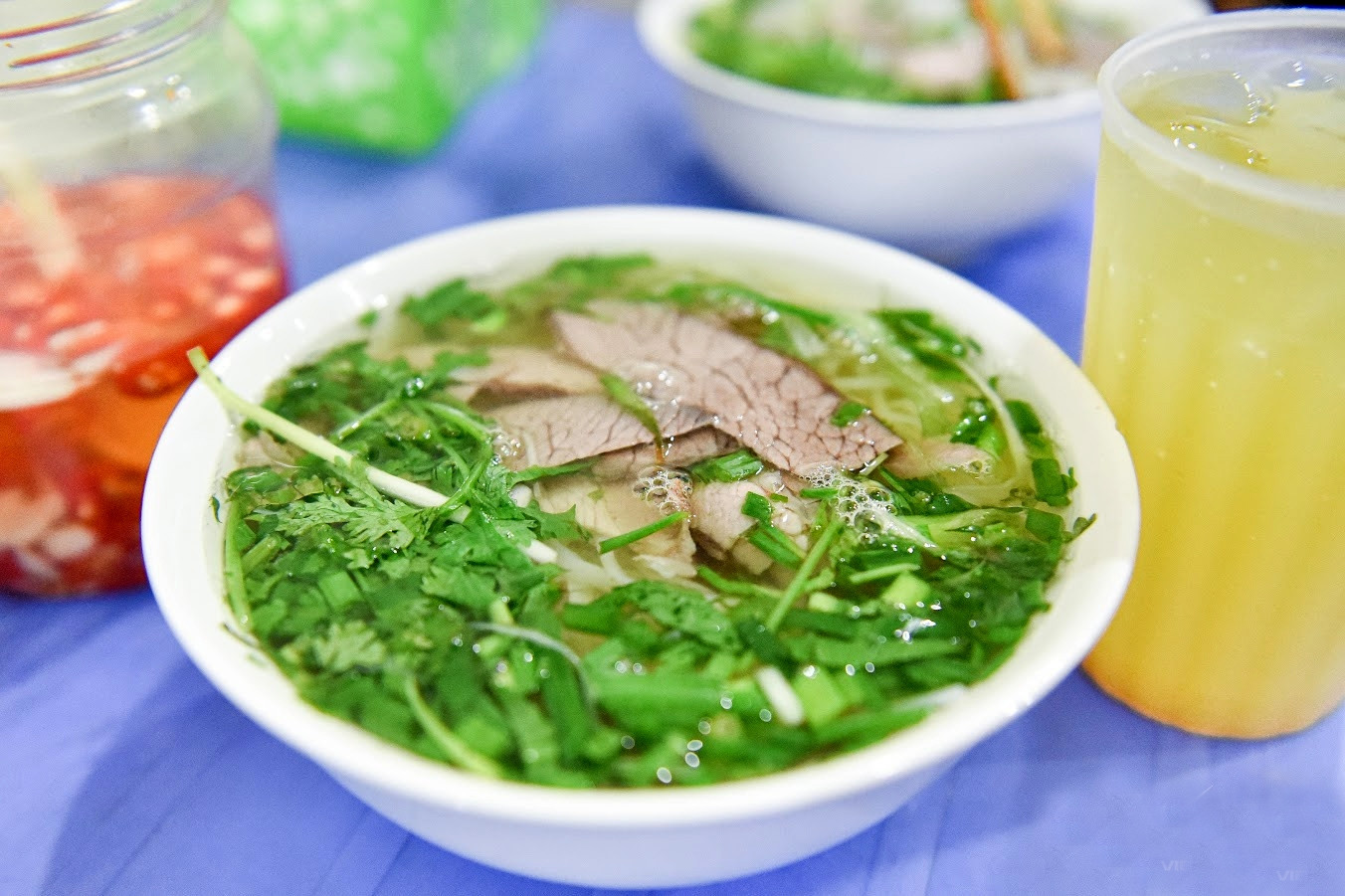 Người hơn 50 tuổi nên ăn sáng lúc nào để tốt nhất cho cơ thể?