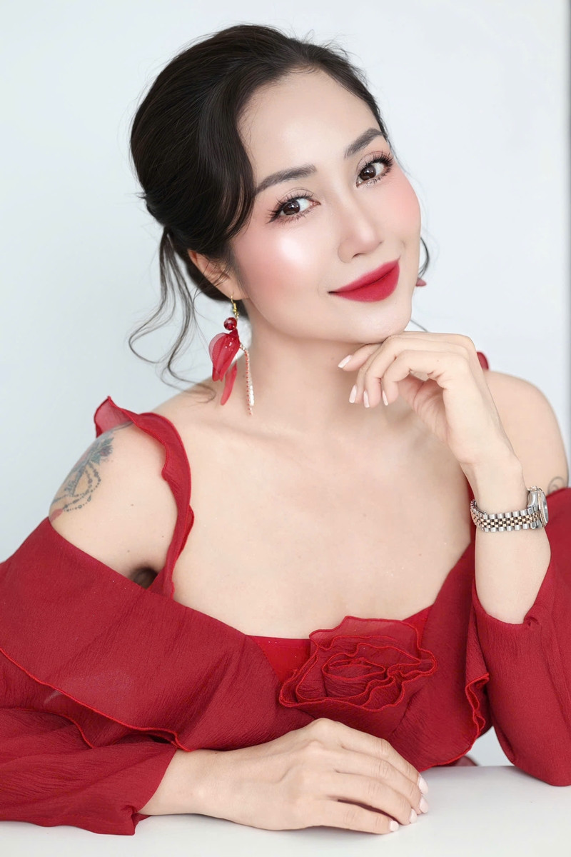 Oc Thanh Van.jpg
