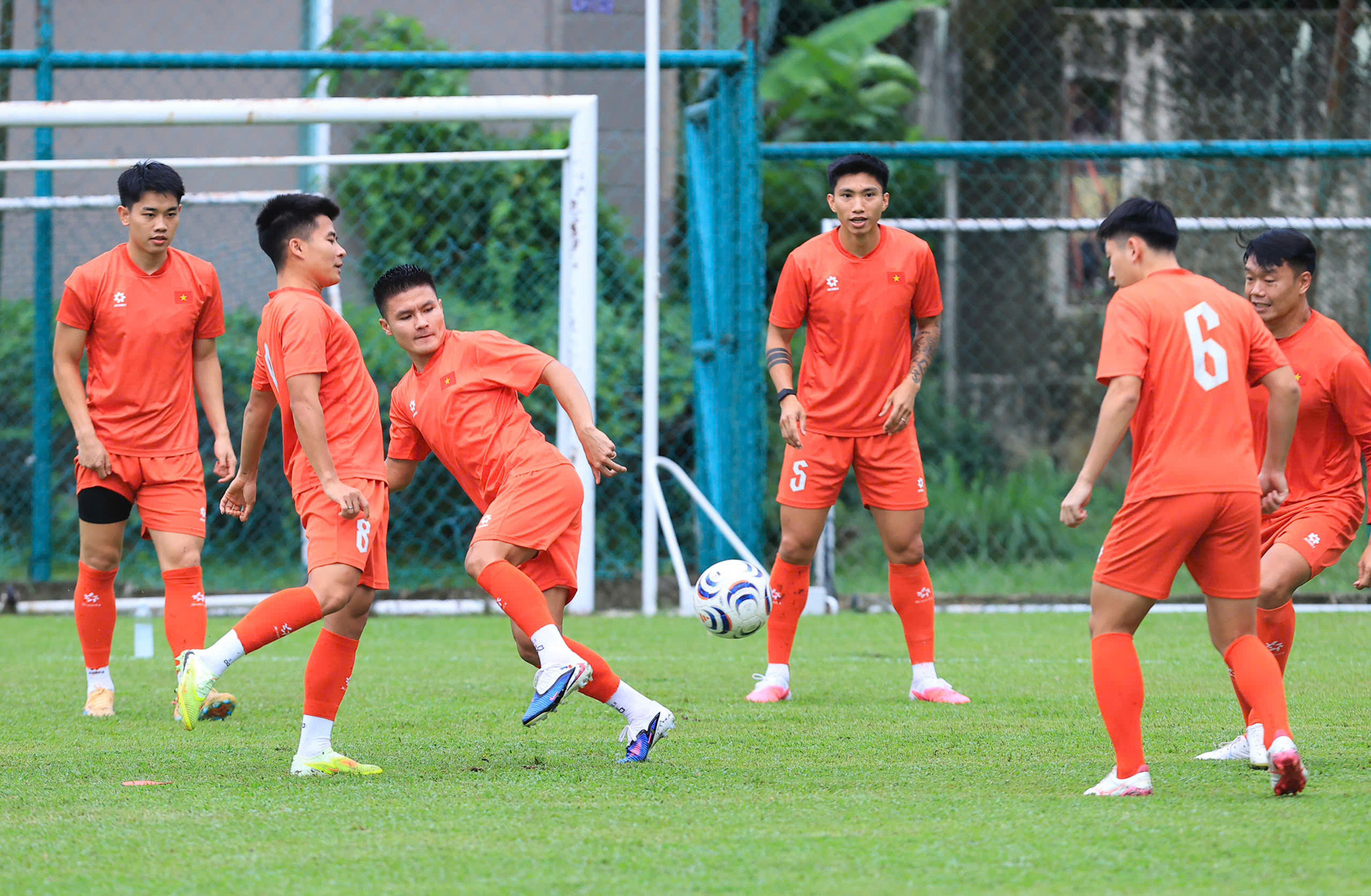 tuyen viet nam 4.jpg