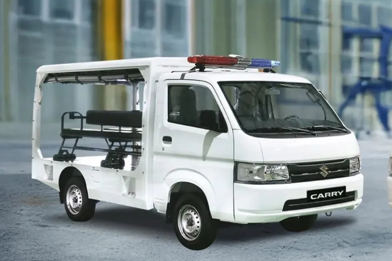 Xe cảnh sát giá rẻ của Suzuki có 10 chỗ ngồi, nhưng khó rượt đuổi tốc độ cao