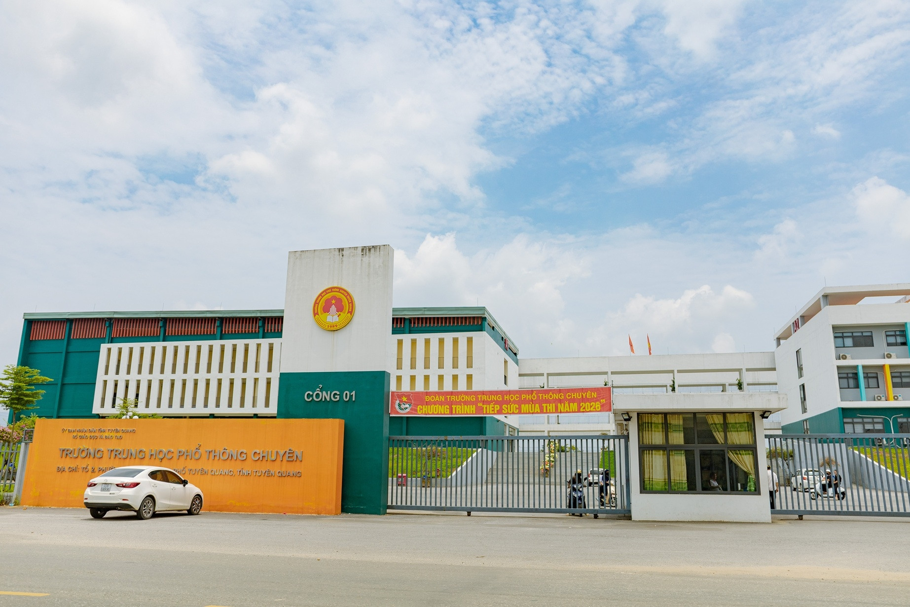 Đáp án chính thức các môn thi lại tốt nghiệp của Bộ GD-ĐT tại Chuyên Tuyên Quang