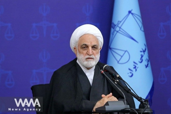 Iran khẳng định chủ quyền ở Hormuz, chưa vội nối lại đàm phán với Mỹ