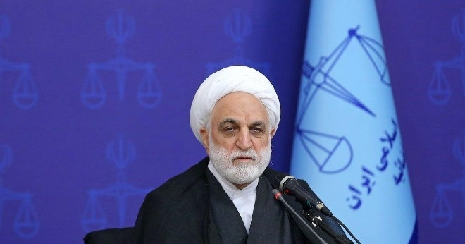 Iran khẳng định chủ quyền ở Hormuz, chưa vội nối lại đàm phán với Mỹ