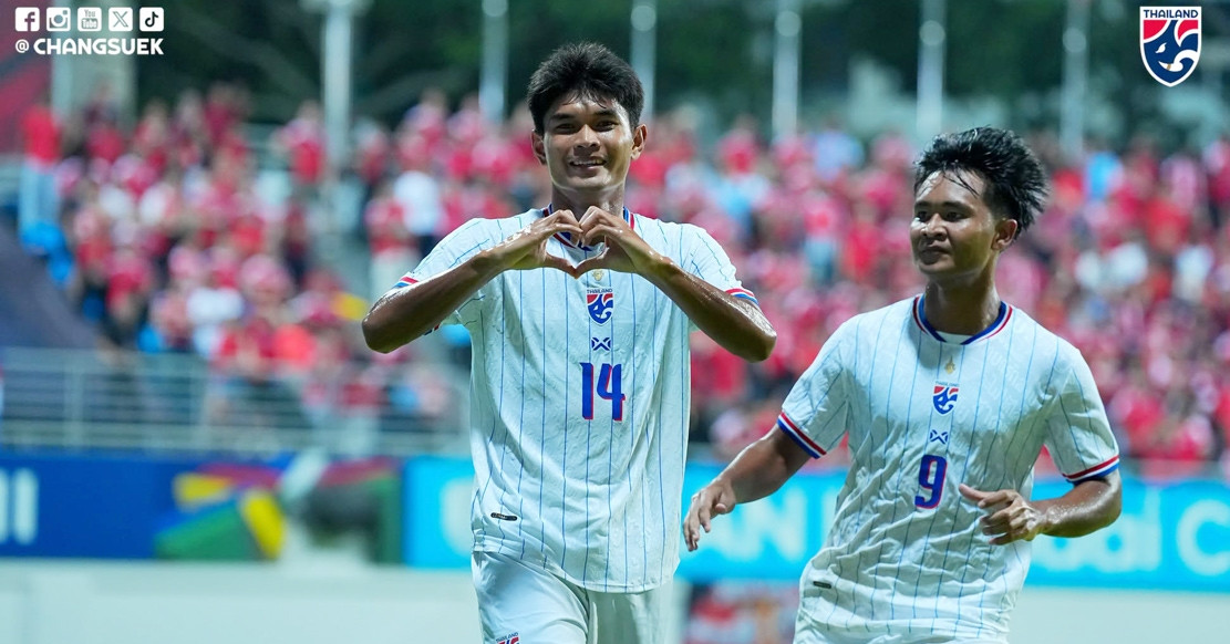 Thái Lan đánh bại Singapore ở bán kết ASEAN Cup