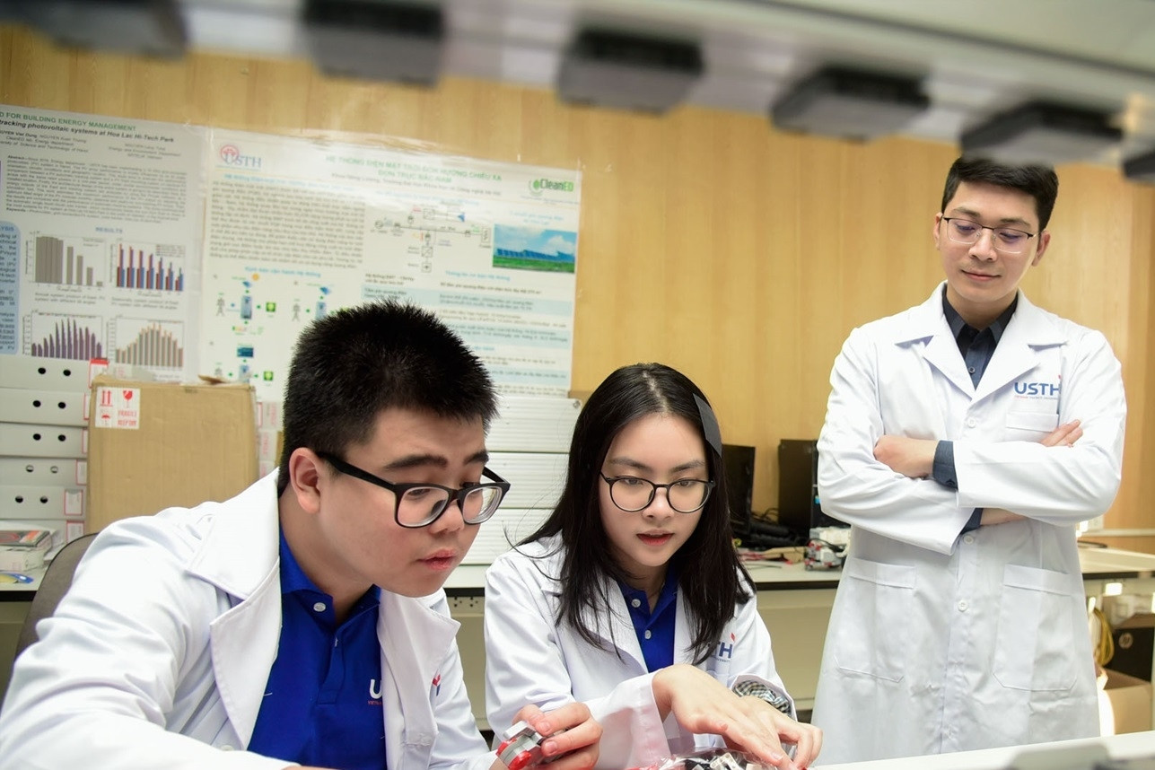 Từ 'học nhanh' đến 'làm chủ': Vì sao Việt Nam cần đại học tinh hoa?