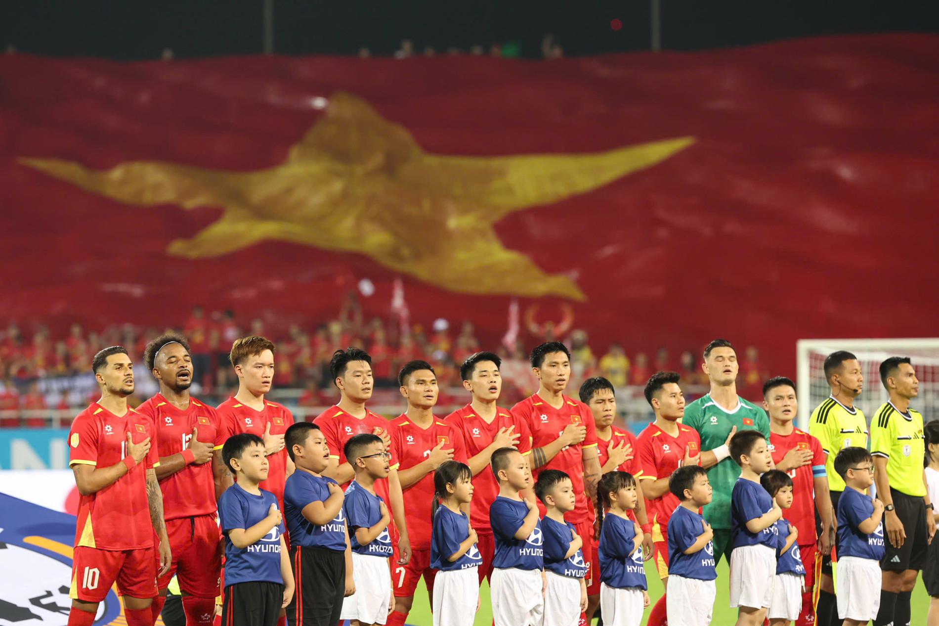 tuyen viet nam singapore 12.jpg