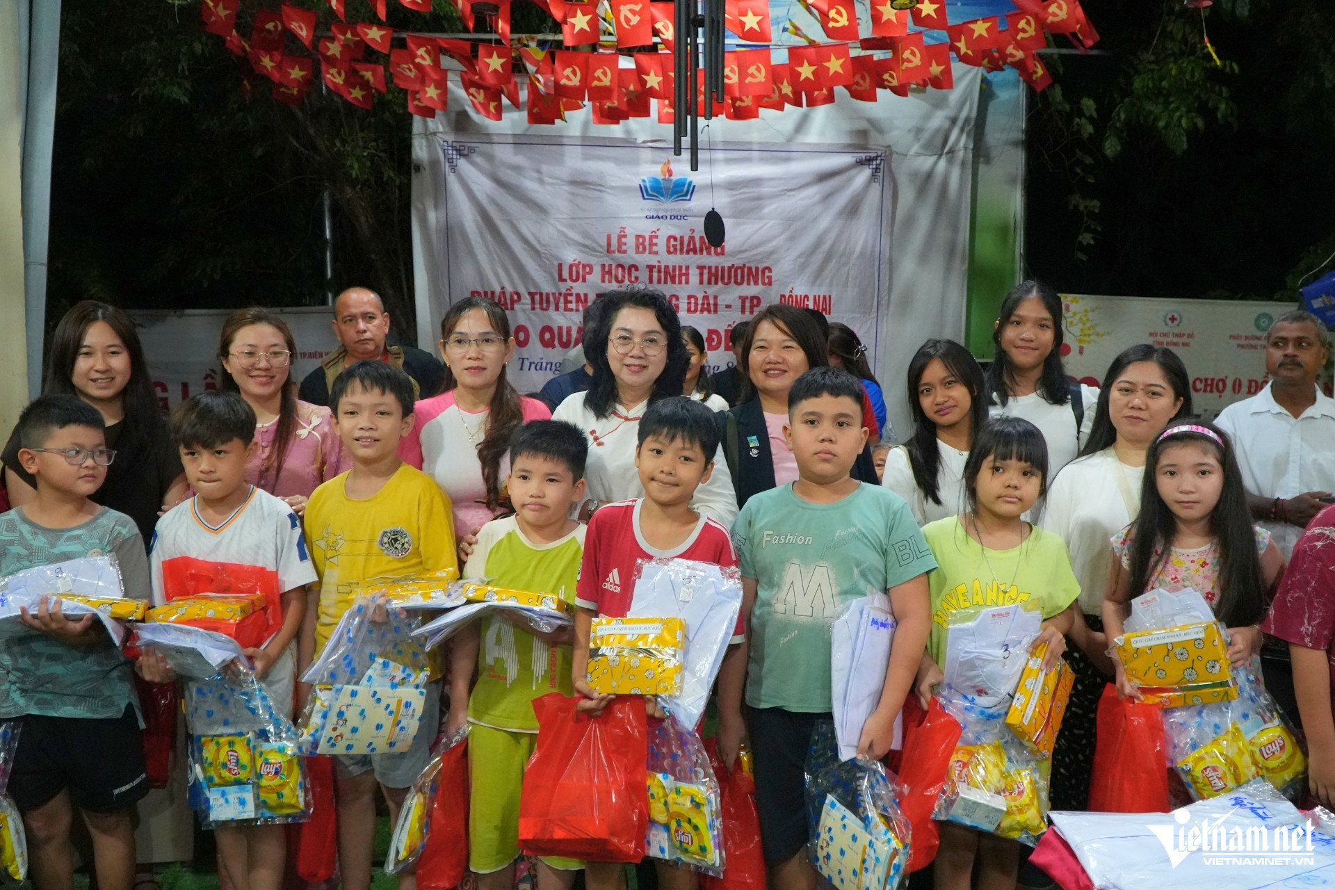 W-lop hoc tinh thuong 3.jpg