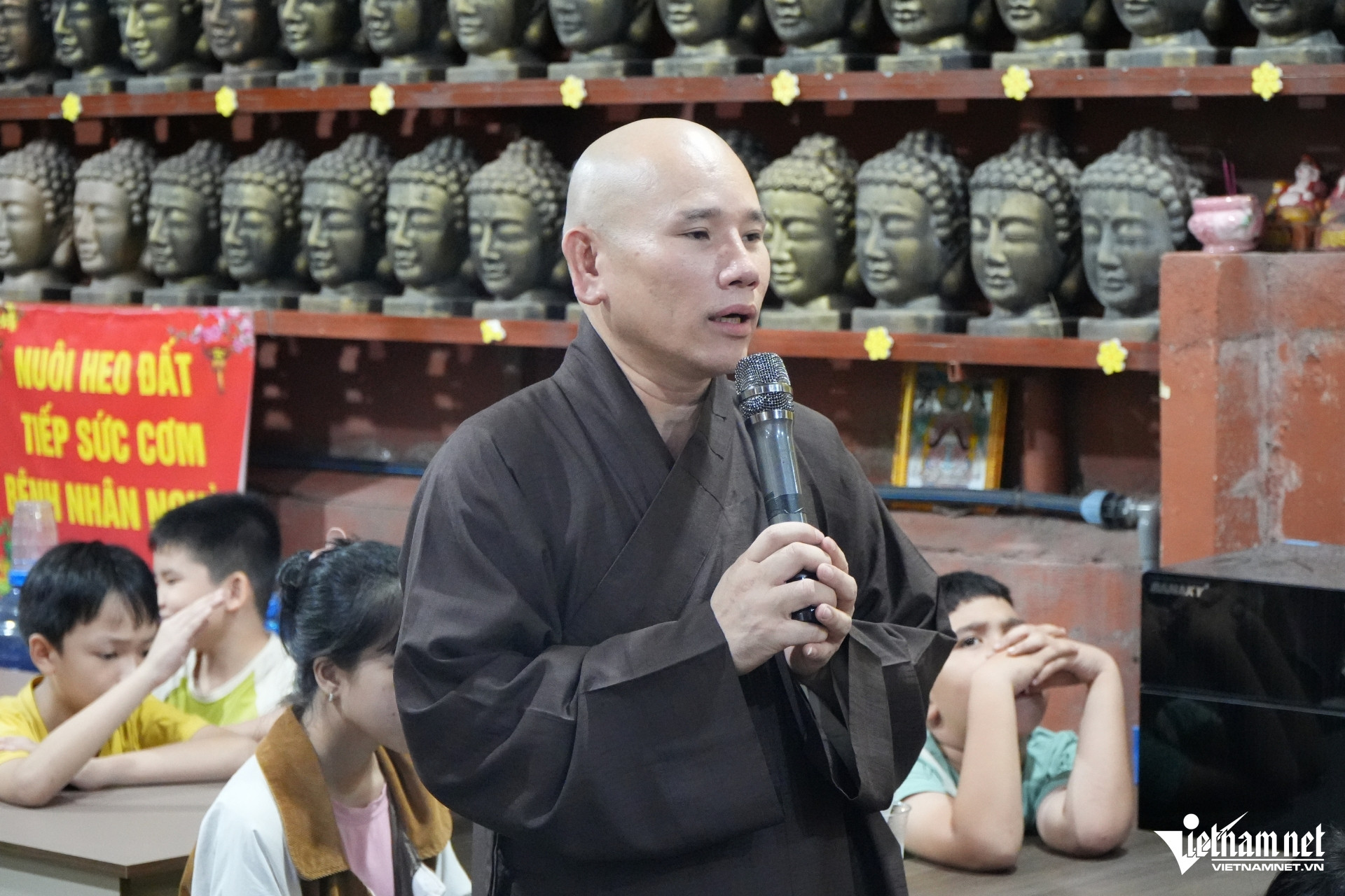 W-lop hoc tinh thuong 5.jpg