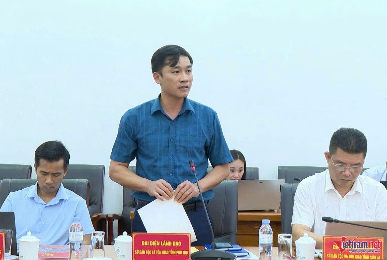 W-Phó Giám đốc Sở Dân tộc và Tôn giáo tỉnh Phú Thọ Nguyễn Hùng Cường phát biểu tại hội thảo do Bộ Dân tộc và Tôn giáo phối hợp với UBND tỉnh Lai Châu tổ chức mới đây.jpg
