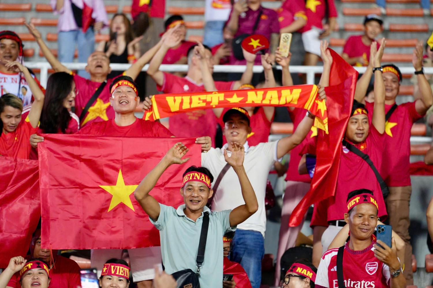 https://vms-files.vietnamnet.vn/vps_images_publish/000001/000003/2026/8/16/cdv-viet-nam-2-1232.jpg