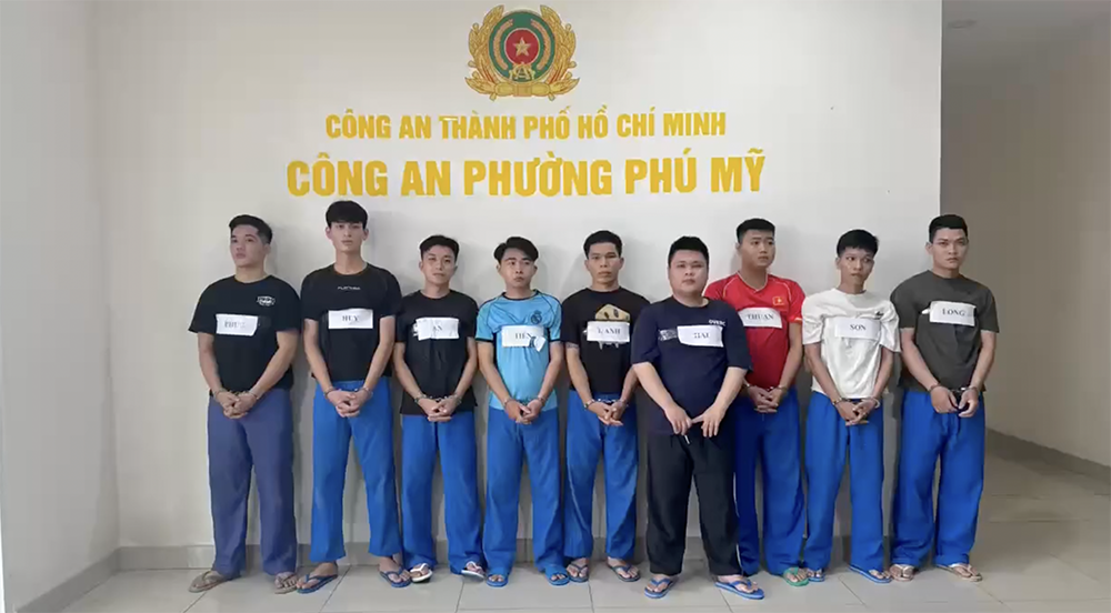 hon chien dong nguoi 1.png