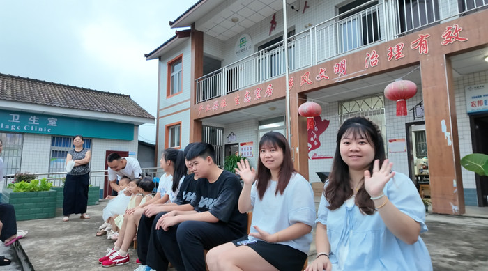 lang sinh doi anh.jpg