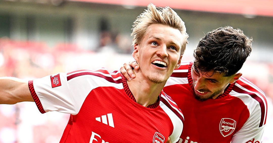 Arsenal vùi dập Man City, đoạt Siêu cúp Anh 2026