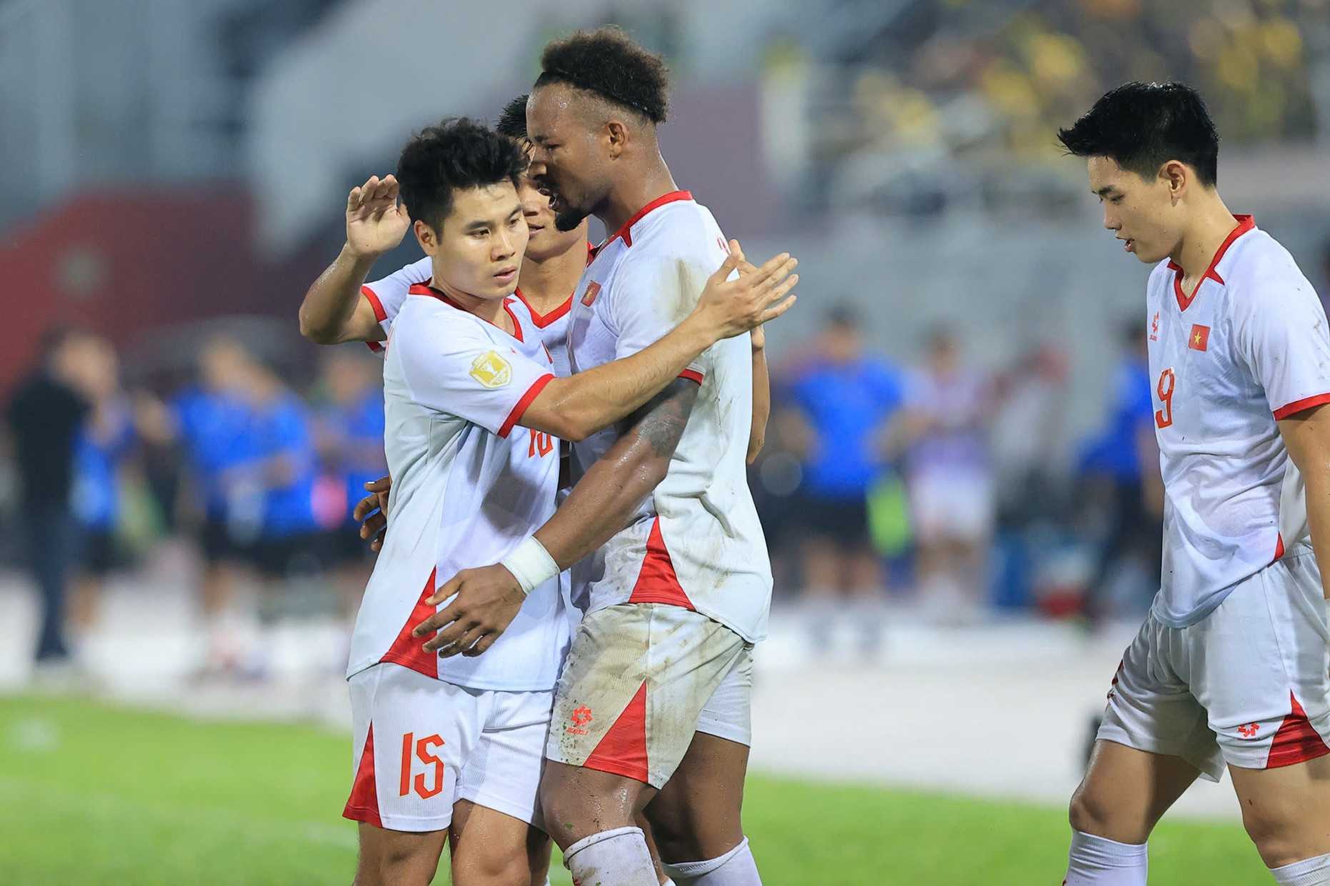 Video bóng đá Malaysia vs Việt Nam: ĐKVĐ đặt 1 chân vào chung kết