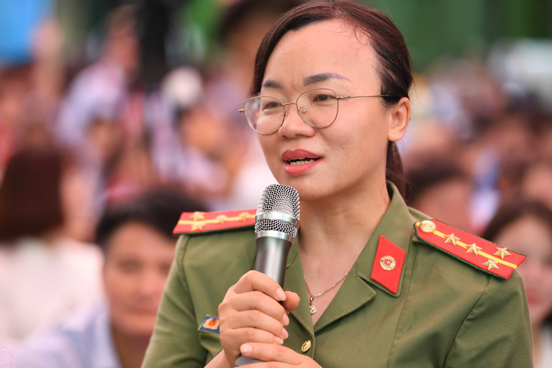 Đại úy Đinh Thị Như Hoa.jpg