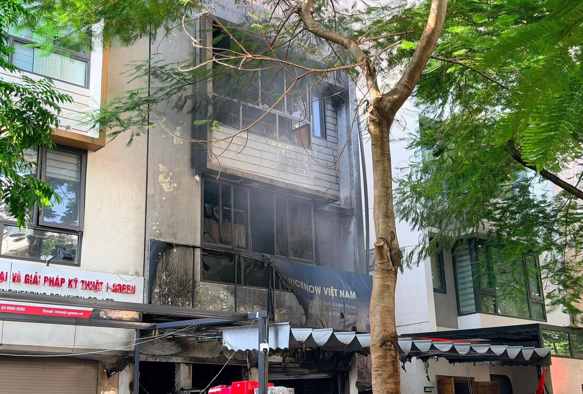 Hà Nội: Cháy nhà liền kề ở khu đô thị