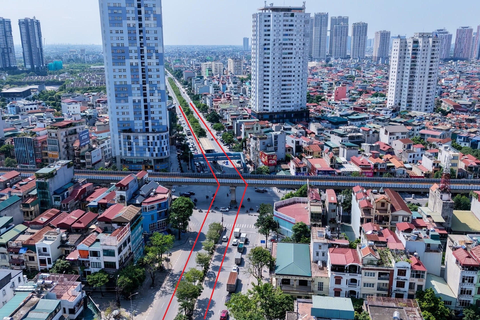 Khoan khảo sát vị trí xây cầu vượt hơn 800 tỷ đồng ở Hà Nội