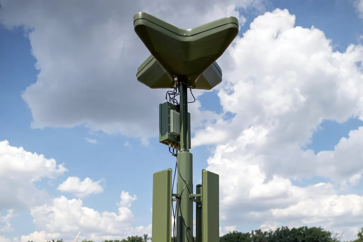 ‘Lá chắn vô hình’ Ukraine: Công nghệ EW ‘lừa’ hàng nghìn drone, tên lửa Nga