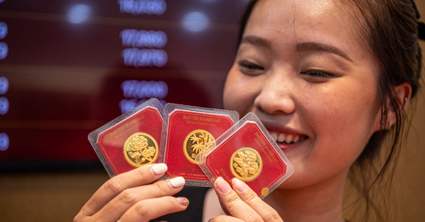 Giá vàng hôm nay 17/8/2026 quay xe giảm mạnh, vàng hạ về sát 144 triệu/lượng