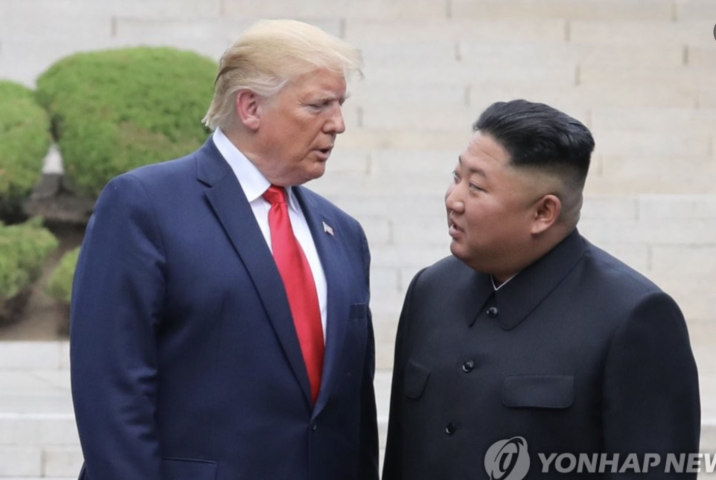 Ông Trump và ông Kim Jong Un. Ảnh: Yonhap