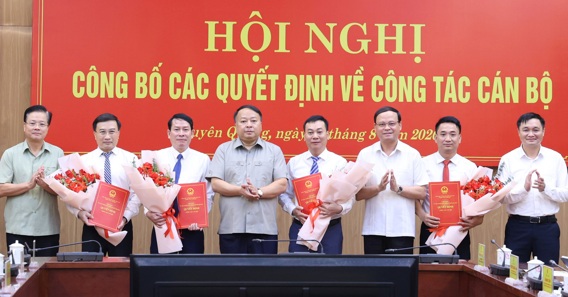 4 cán bộ Tuyên Quang được luân chuyển nhận nhiệm vụ mới