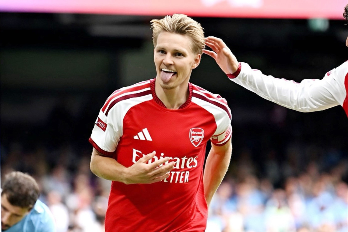 Arsenal thống trị bóng đá Anh: Màn lột xác của Odegaard