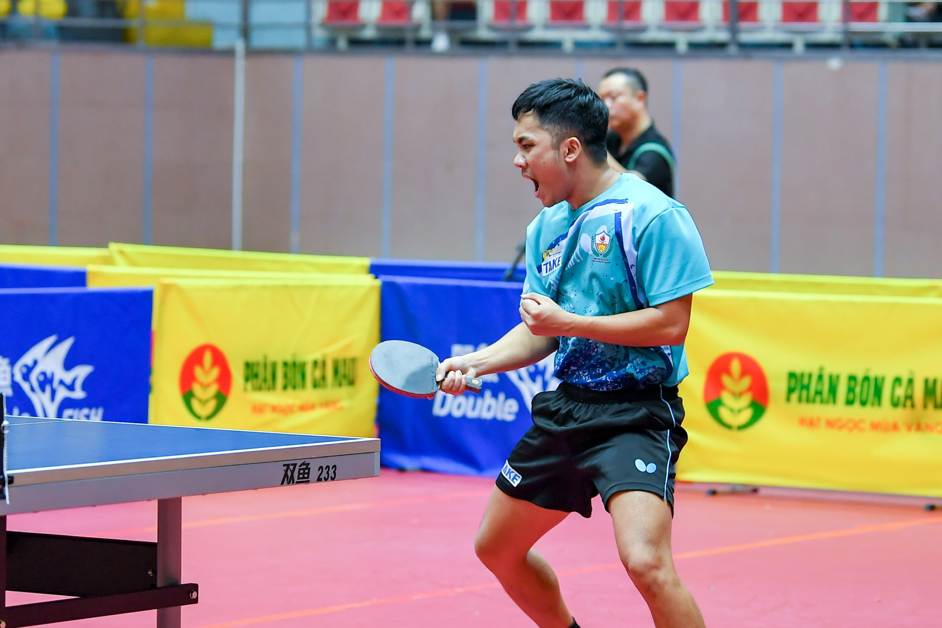 Dinh Anh Hoang (1).jpg