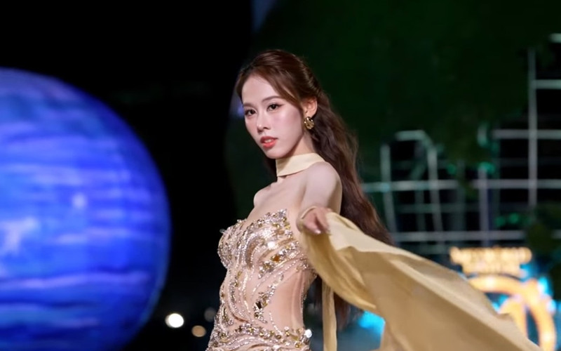 https://static-images.vnncdn.net/vps_images_publish/000001/000003/2026/8/18/miss-world-03-2556.jpg
