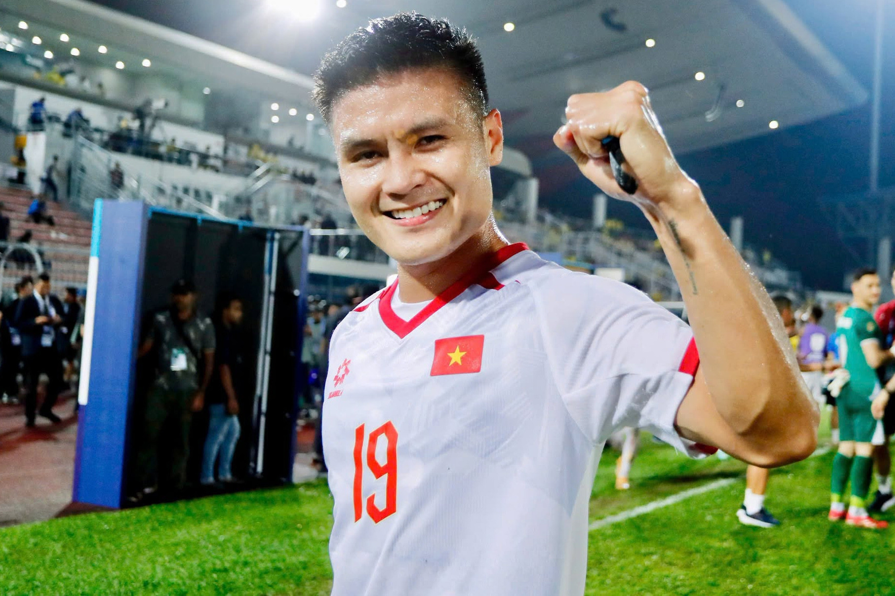Người hâm mộ nhận tin cực vui trước trận tuyển Việt Nam vs Malaysia