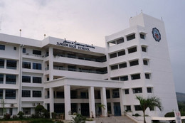 Học sinh lớp 9 nổ súng ở trường học Philippines, 4 người thiệt mạng