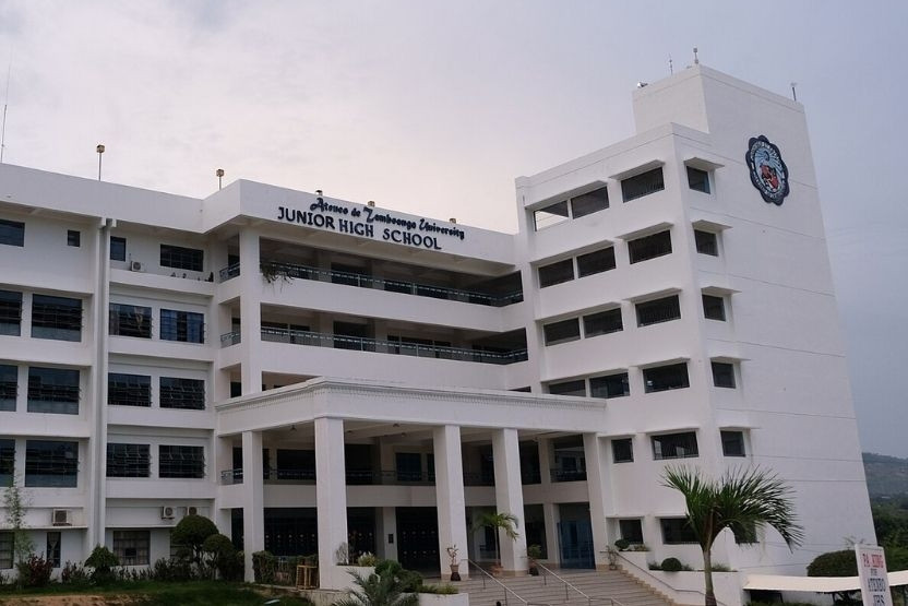 Học sinh lớp 9 nổ súng ở trường học Philippines, 4 người thiệt mạng