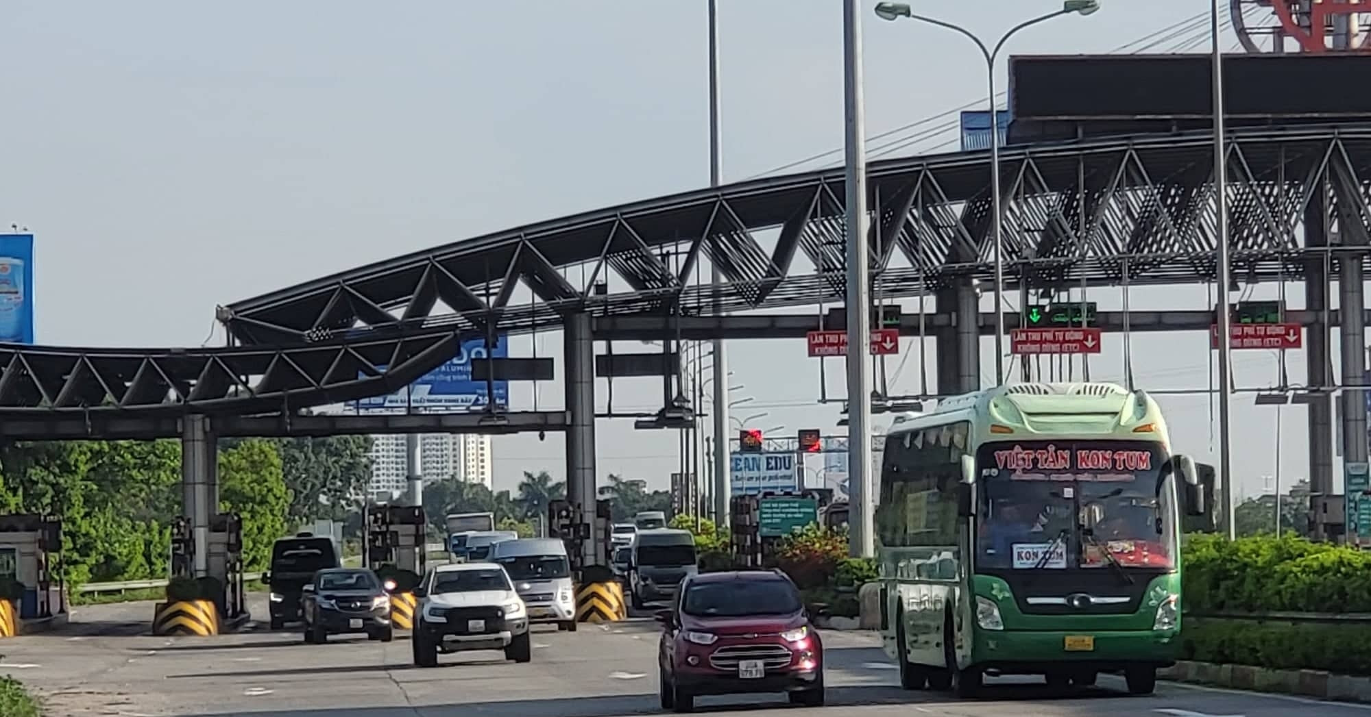 Ô tô không qua trạm vẫn mất phí 6.600 đồng/tháng: VETC, ePass lý giải bất ngờ