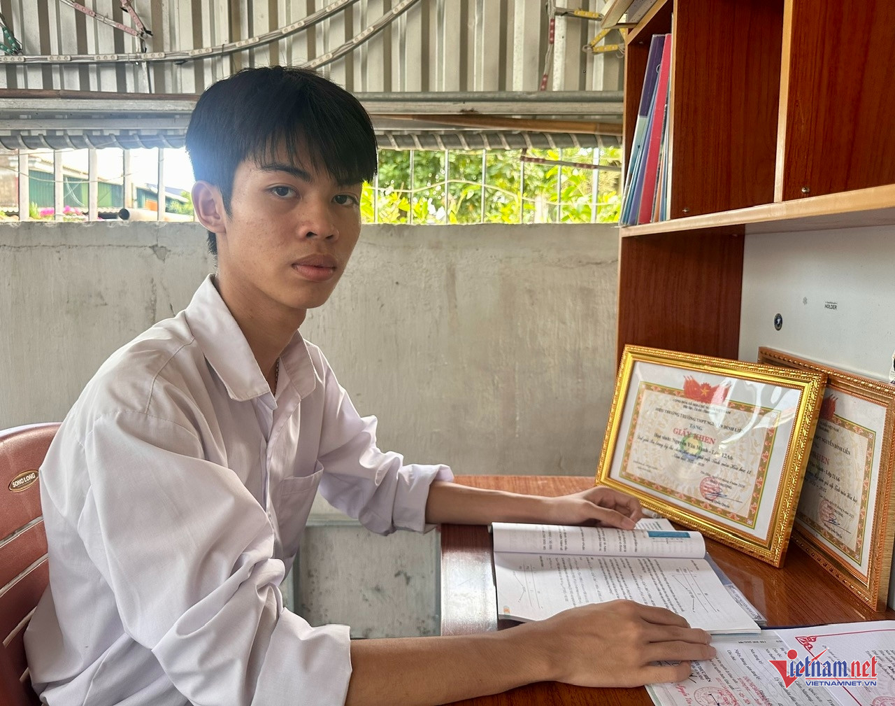 W-ảnh em Mạnh 1.jpg