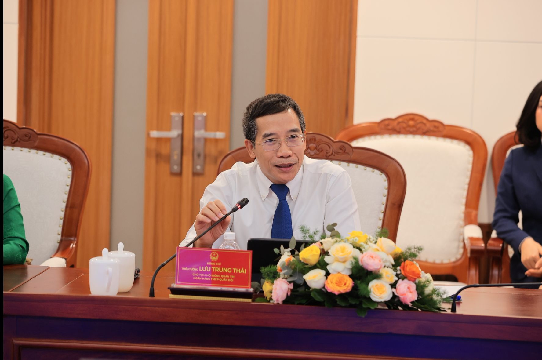ảnh 3 bài ngày 0607.jpg