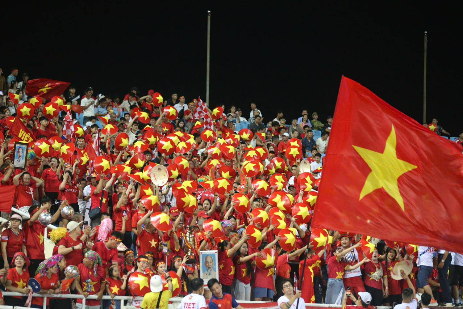 https://vms-files.vietnamnet.vn/vps_images_publish/000001/000003/2026/8/19/cdv-viet-nam-5-2643.jpg